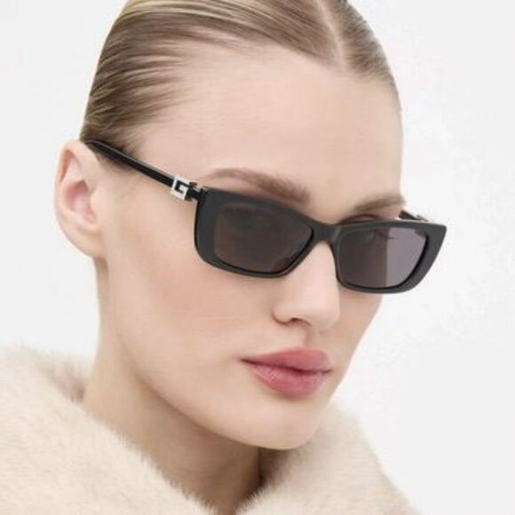 Gucci Women BRAND NEW Sunglasses Black Grey Cat Eye GG1681S 001